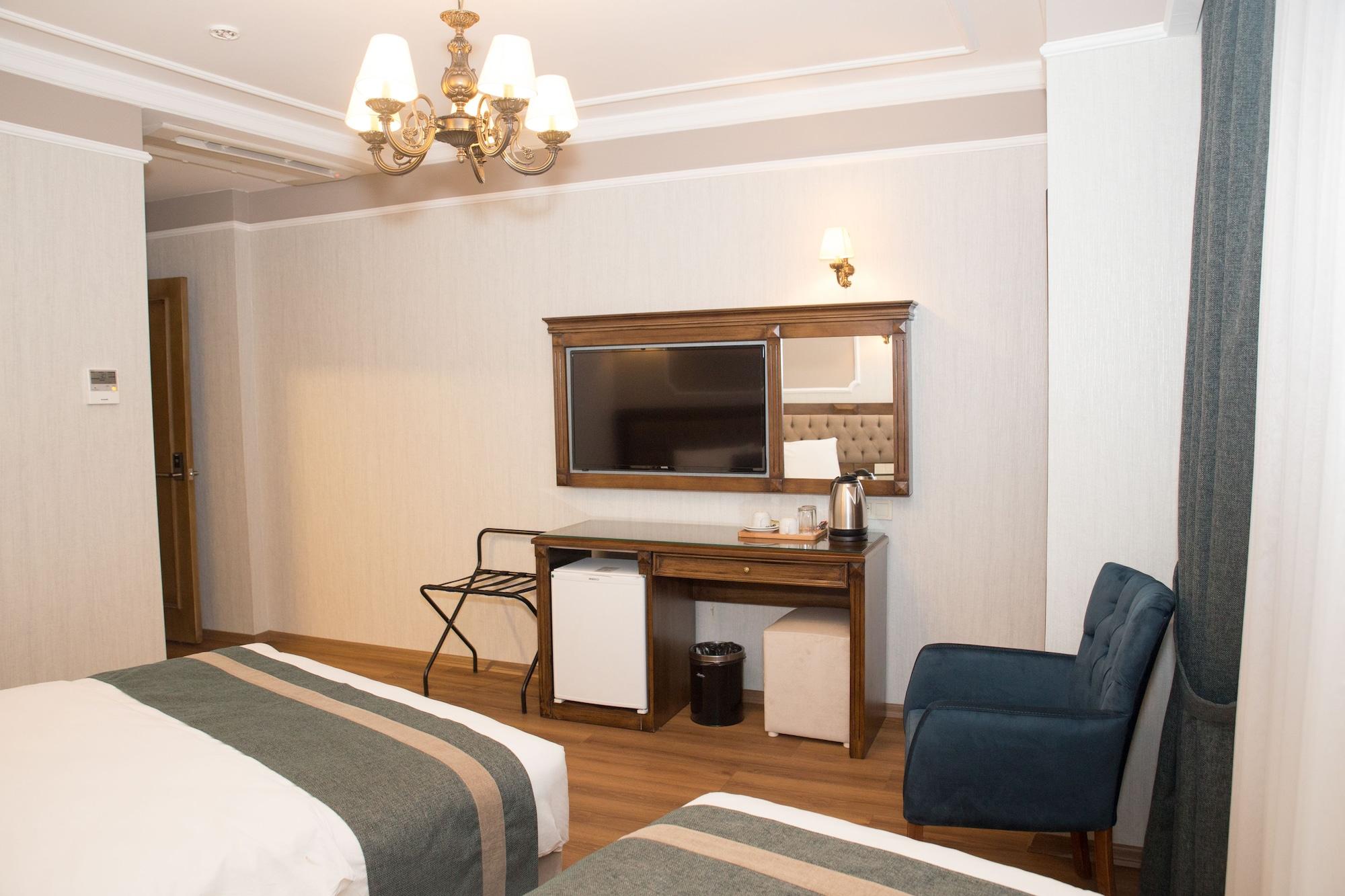 아흐메트 에펜디 코나기 호텔 이스탄불 외부 사진 A room at the hotel